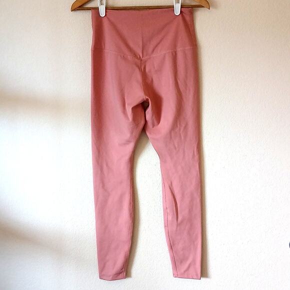 Nike Rose Pink Workout Leggings - Picture 2 of 5